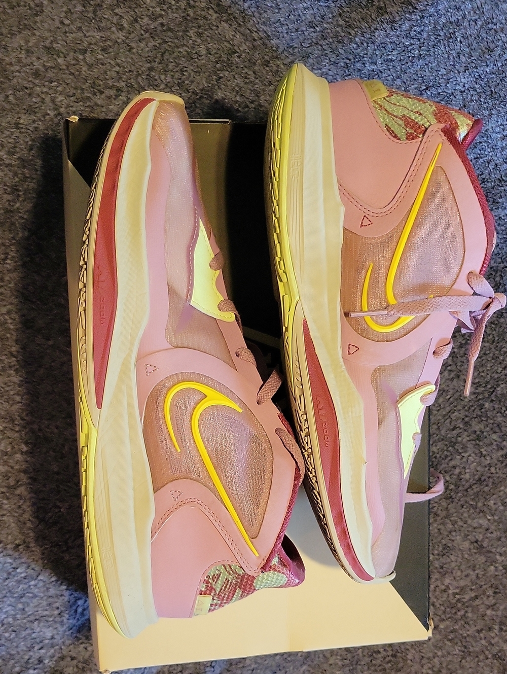 Men's Kyrie Low Basketball Sneakers Pink with Yellow Accents